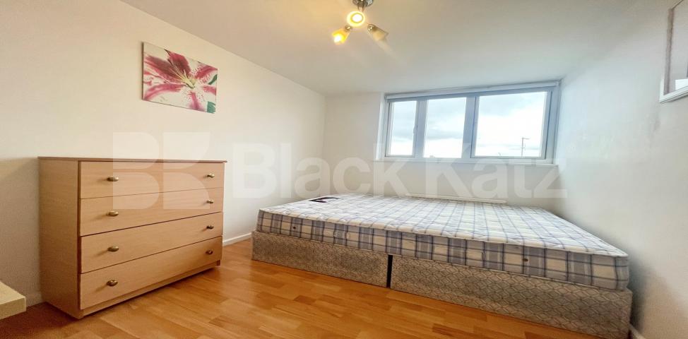 			3 Bedroom, 1 bath, 1 reception Maisonette			 Amina Way, Bermondsey